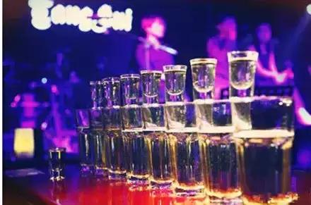 沈阳人气最旺的十大酒吧,沈阳氛围感酒吧探店