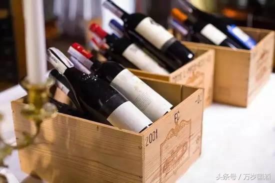 如何辨别葡萄酒真的假的,怎样辨别葡萄酒是真的是假的