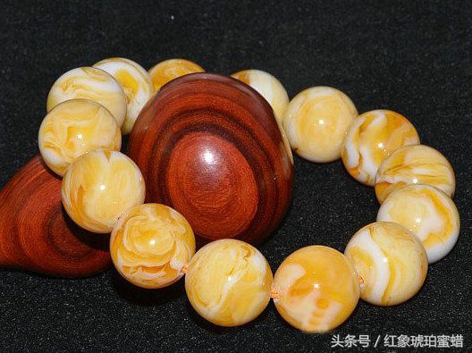 假蜜蜡的十大套路 (如何有效的辨别假蜜蜡)