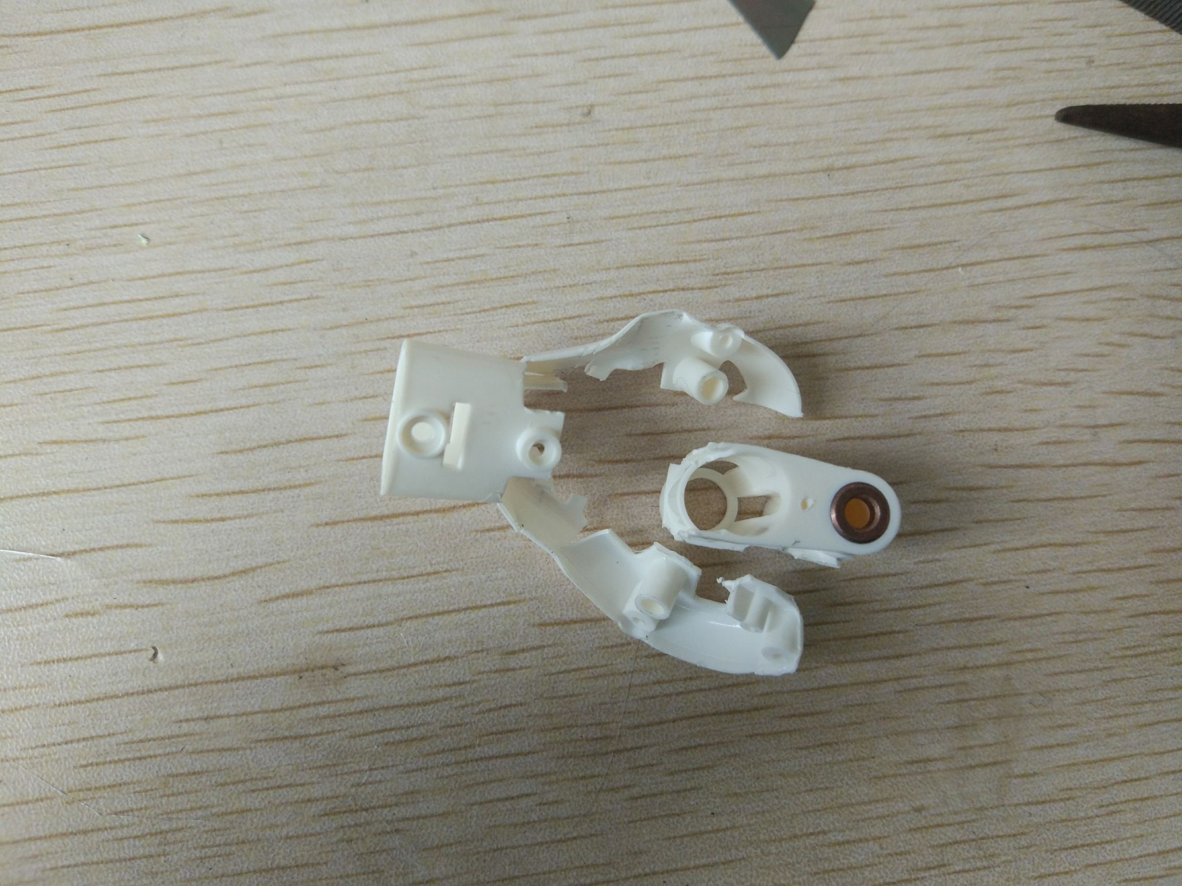 自己做航模小飞机需求哪些东西,怎么制作航模小飞机