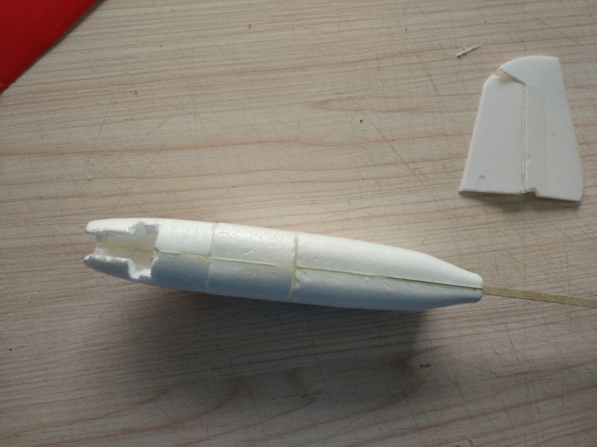 自己做航模小飞机需求哪些东西,怎么制作航模小飞机