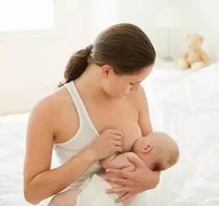 哺乳期尿路感染吃药还能喂奶吗,哺乳期烧到40度吃药影响喂奶吗