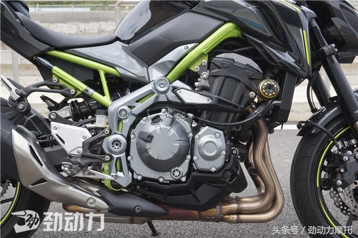 川崎z9002017款感受,川崎z900se和z900re区分