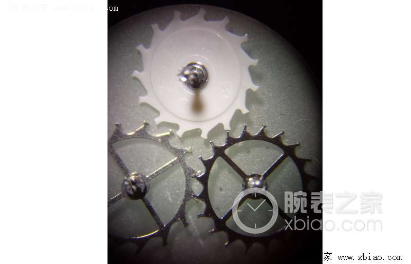 powermatic80机芯天梭,天梭力洛克2824机芯和80机芯区分