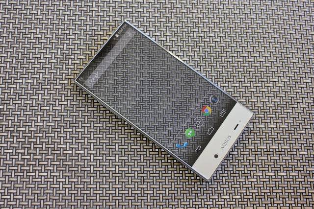 如果你见过夏普手机，估计就没iPhone和小米什么事了