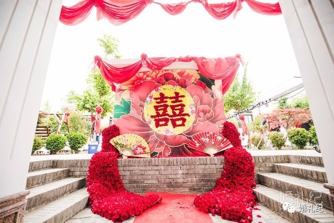 新中式婚礼需求多少钱,最豪华的新中式婚礼