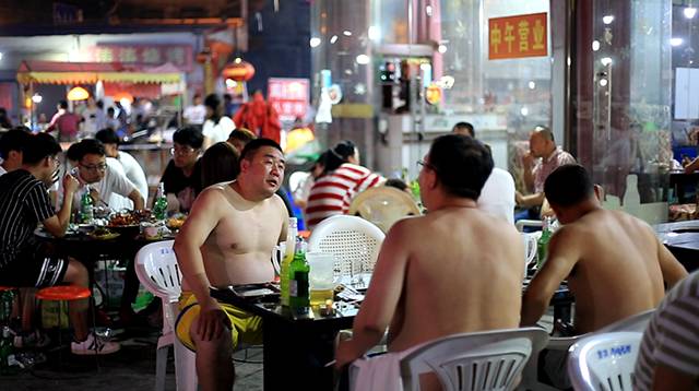 这才是淮北该有的深夜食堂故事：总有个地方治愈失眠