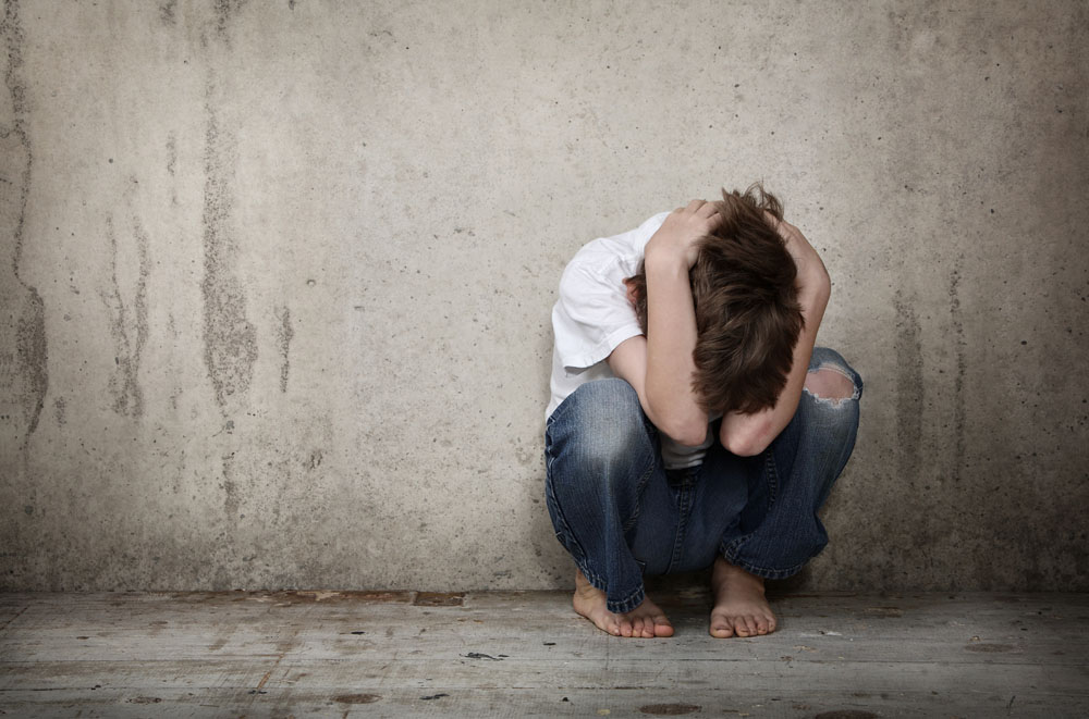衰老的白发和少年白发有区分吗,现在的人年轻为什么这么早白发呢