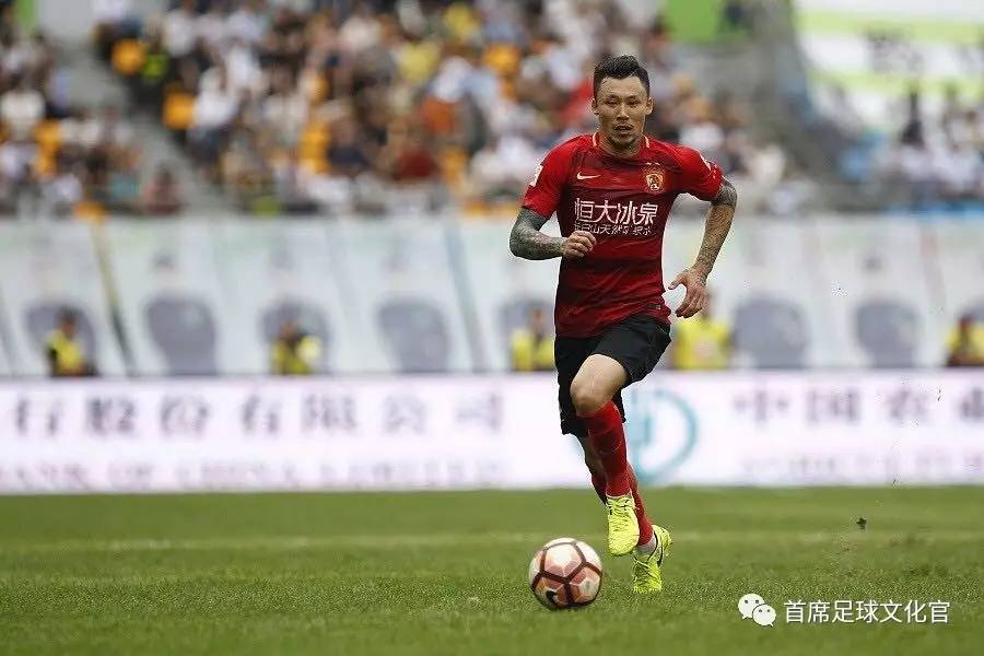 中超半程本土最佳阵容恒大上港占据半壁江山