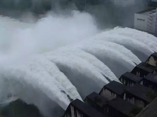 十堰近郊旅游线路推荐,十堰周边市旅游景点推荐一日游