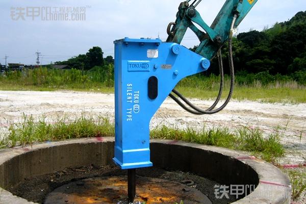 发掘机都有破碎锤吗,发掘机上破碎锤是什么