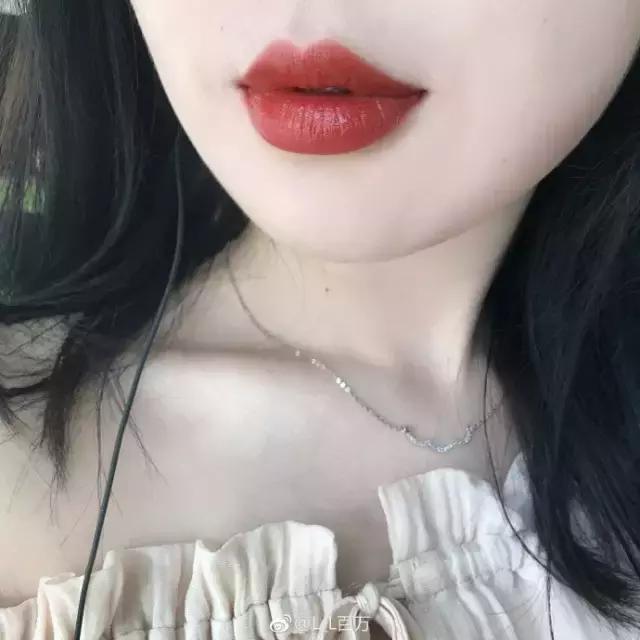 枫叶红颜色口红适合一年四季吗,枫叶红口红推荐tomford