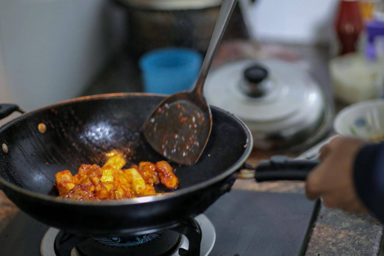 深夜食堂中的厨房,深夜食堂汤粉团购套餐附近