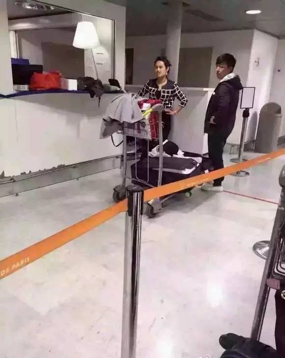 黄渤开箱视频,黄渤开箱子