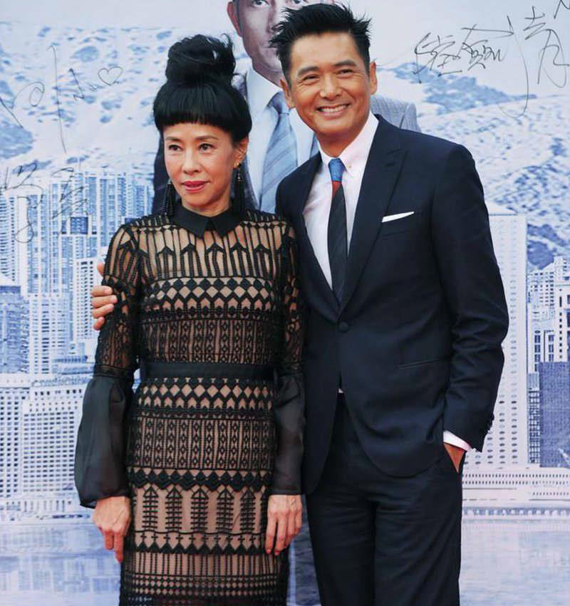 余文乐结婚黑白照,余文乐几段婚姻