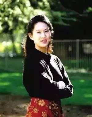 南京大屠杀一个女人的悲惨命运,这个美丽的女人翻译