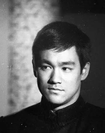 李小龙武术界第一人,华人巨星李小龙