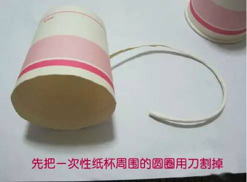 怎么用纸做元宵形状的小灯笼,简单用卡纸做一个元宵节小灯笼