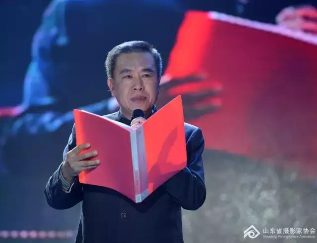 这位感动常州的“红衣奶奶”，即将在电波中再次温暖我们！
