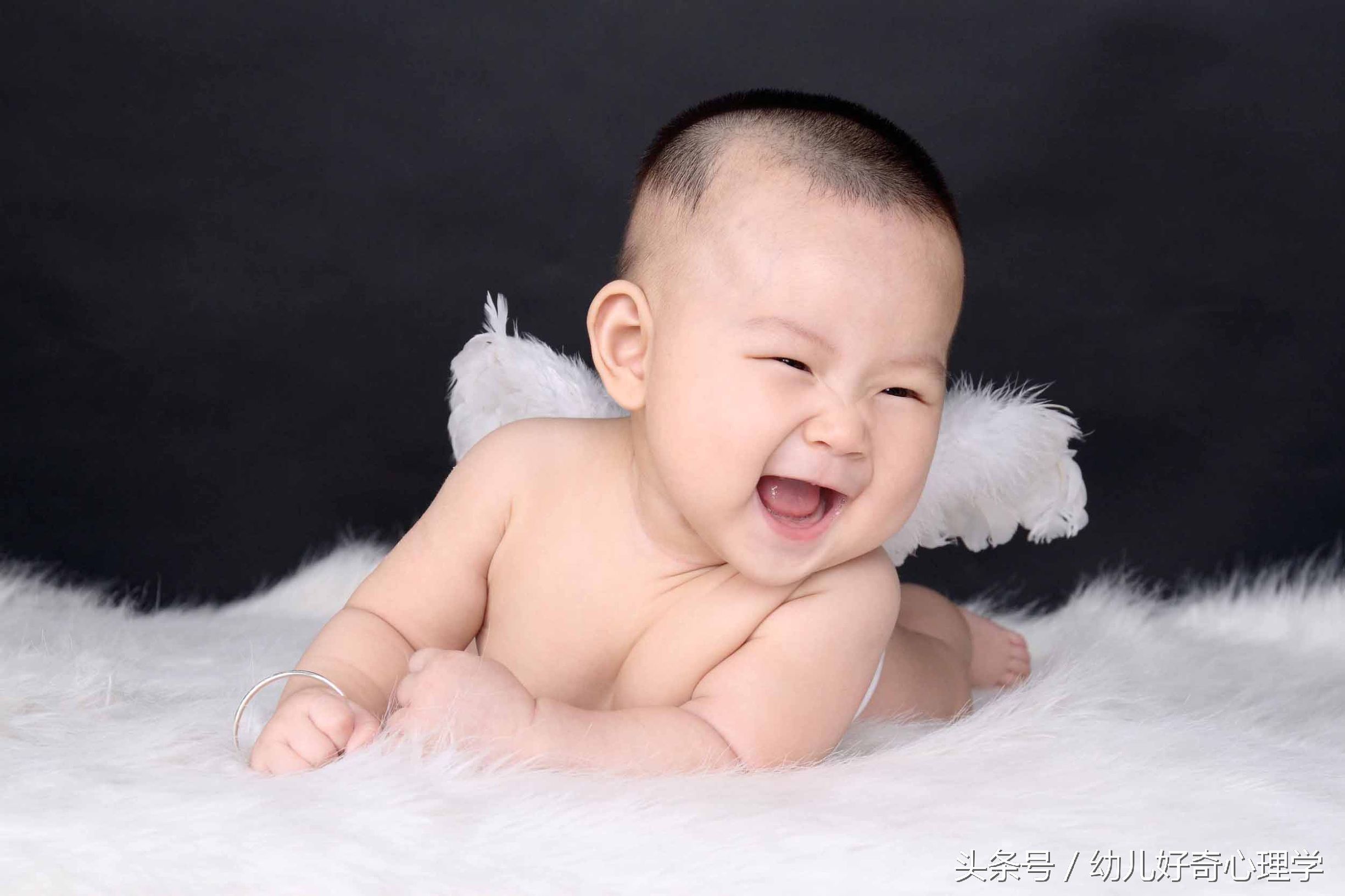 中医讲婴儿屁股青怎么回事,新生儿屁股青老一辈说法