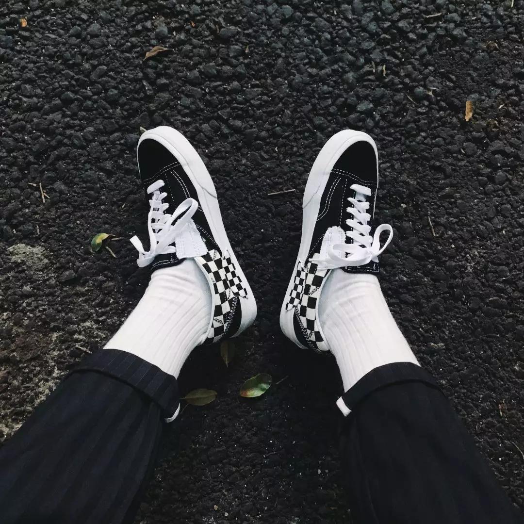 Vans、Converse2019年高人气颜值帆布鞋盘点，各具特点
