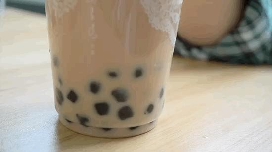 MASHIMARO流氓兔|火爆全网的流氓兔奶茶来现代啦！重点是免费喝