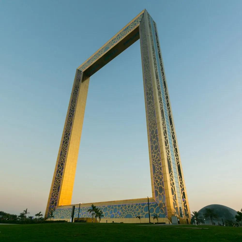 迪拜填海烂尾工程恢复了吗,迪拜旋转大厦建造图