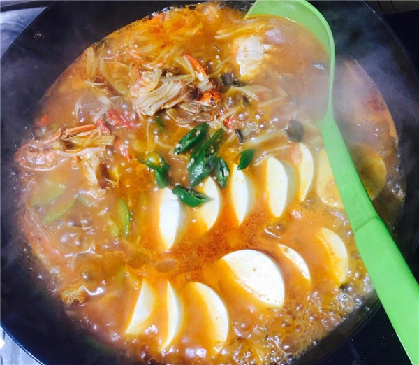 炒菜太咸怎么办,炒菜太咸了可以加水吗