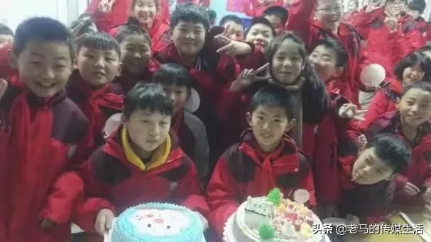 清华园实验学校靖远,清华园实验学校室内体育