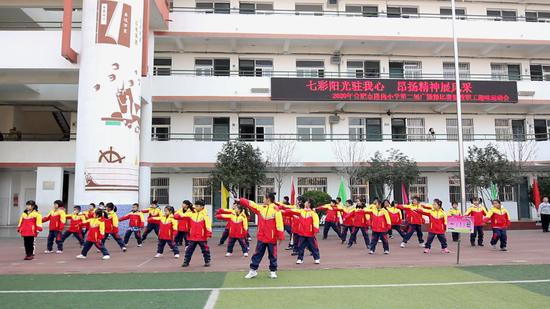 合肥市习友路小学课间操比赛,合肥市竹溪小学广播体操