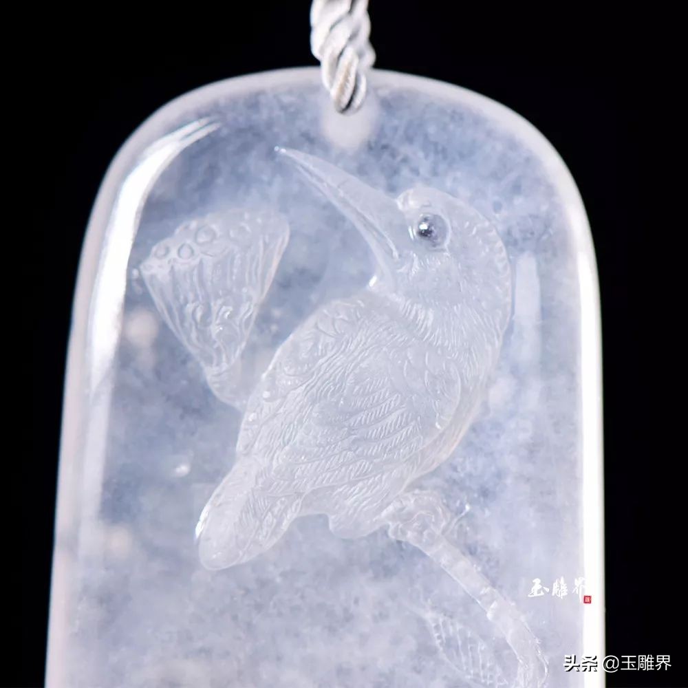 瑕疵变亮点！琢玉高手点睛之笔，眼一眨雕活了
