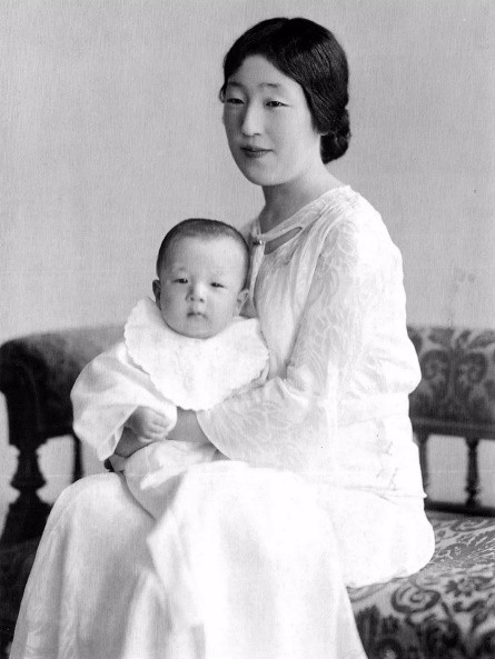 日本皇后凉子和美智子,日本良子皇后的基因真强大