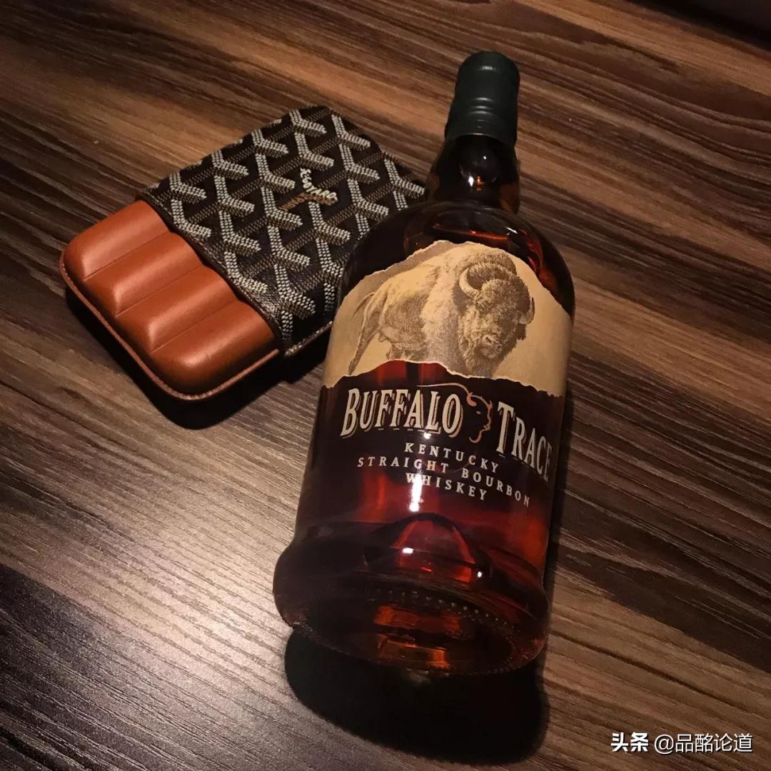 裸麦威士忌和波本威士忌的区分,黑麦威士忌和波本威士忌的照片
