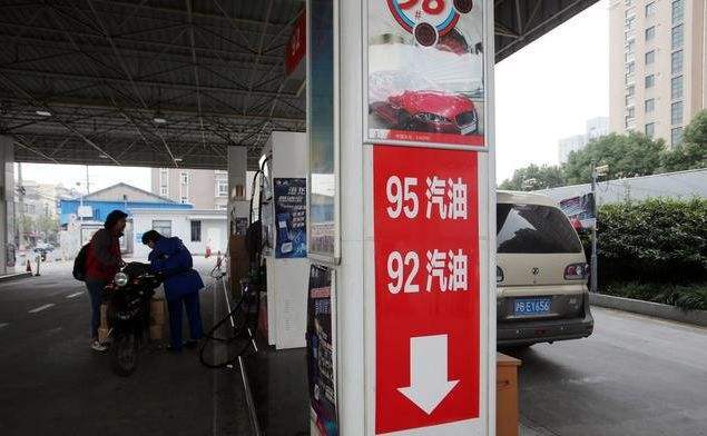 老司机为什么不买白色的车,为什么很多人不愿意用95号汽油