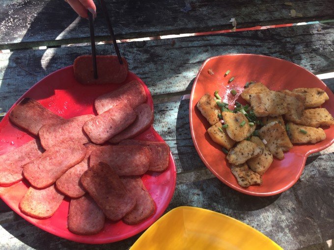 宝贝喜欢小金鱼,宝贝喜欢玩水
