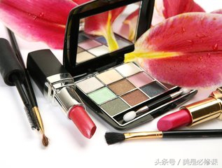 化妆新手应该学什么,新手化妆需求知道的知识