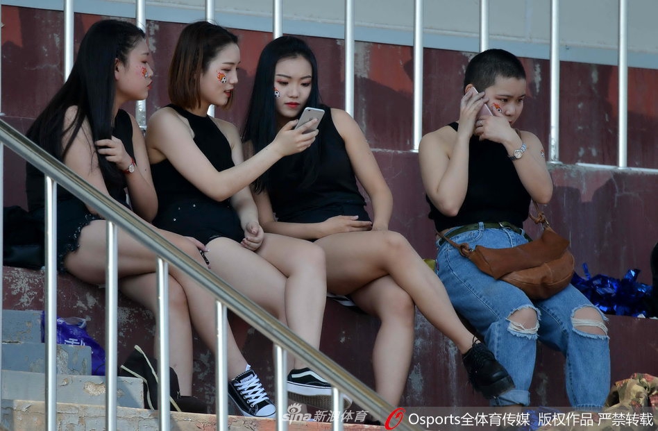 女子足协杯看台,足协杯看台女子