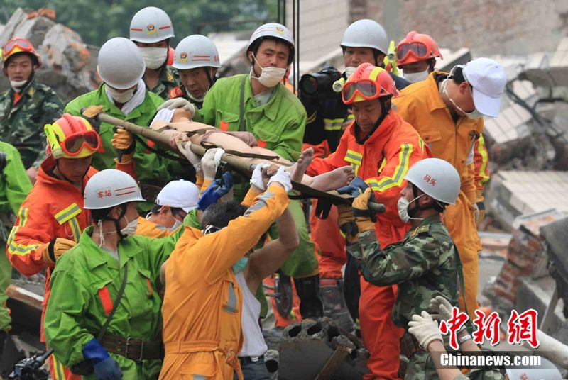 汶川地震明星发文缅怀致敬重生,汶川地震十三年回望悲痛致敬重生