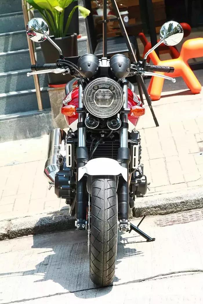 机车cc400,本田cb400普通和摩旅版有啥区分