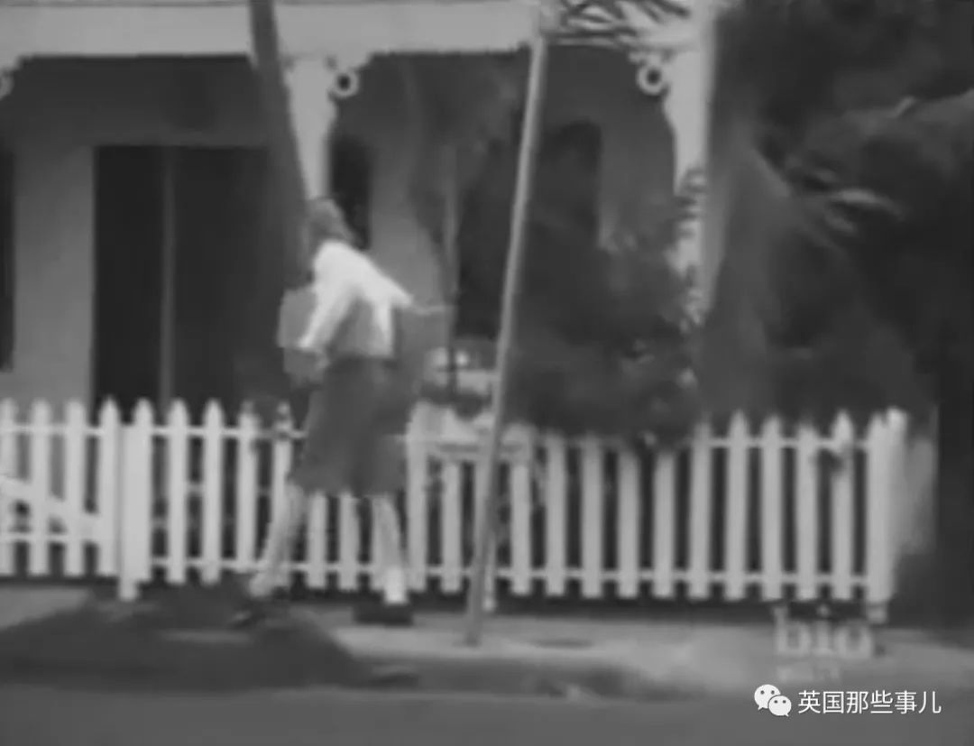 一心要和梦中姑娘在一起……而当姑娘离世后，他突然诡异了起来……