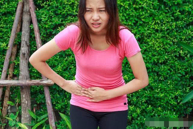 月经过后10天，若女人身体出现这3种表现，可能要“排卵”了！