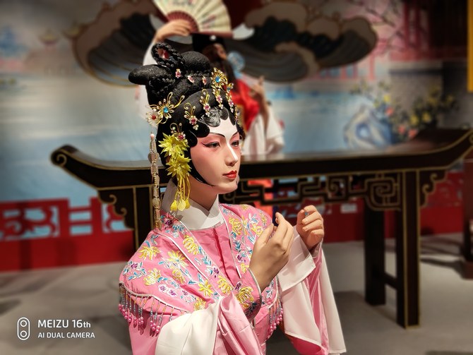 魅族16和魅族16th外观有什么区分,魅族16th小米8评测