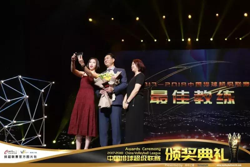 张斌中国足球比赛视频,张斌论捧逗