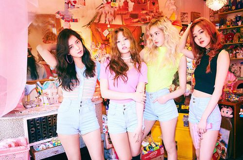 最火的女团穿搭,女团穿搭blackpink