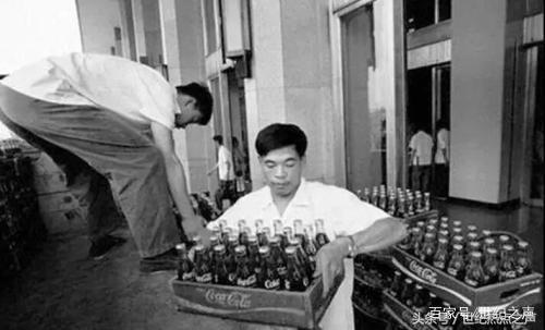 可口可乐发展史简介,玻璃瓶可口可乐发展史