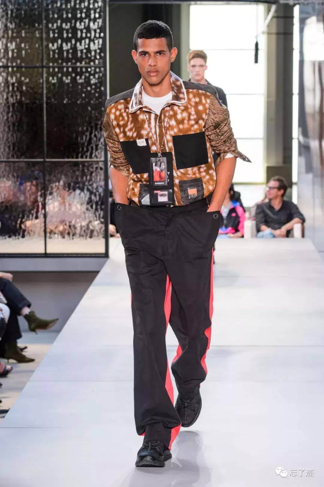 2019年burberry时装周,burberry春夏大秀背面