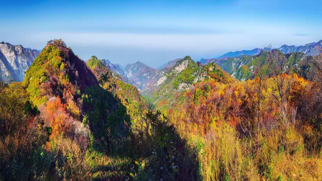 游玩七彩丹霞地貌发朋友圈,华州少华山旅游视频