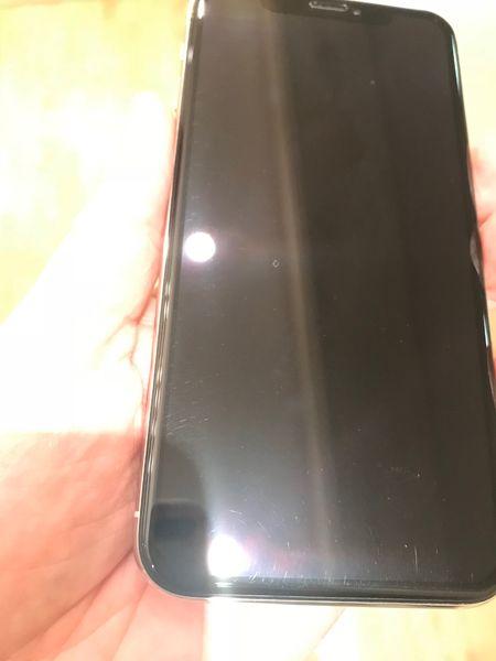 iphonex钢化膜黑边测试图,苹果x钢化膜划痕图