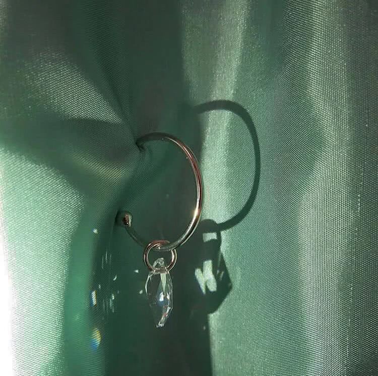 比起Ambush处了什么“对象”，我更关心这些小众配饰品牌何时上新