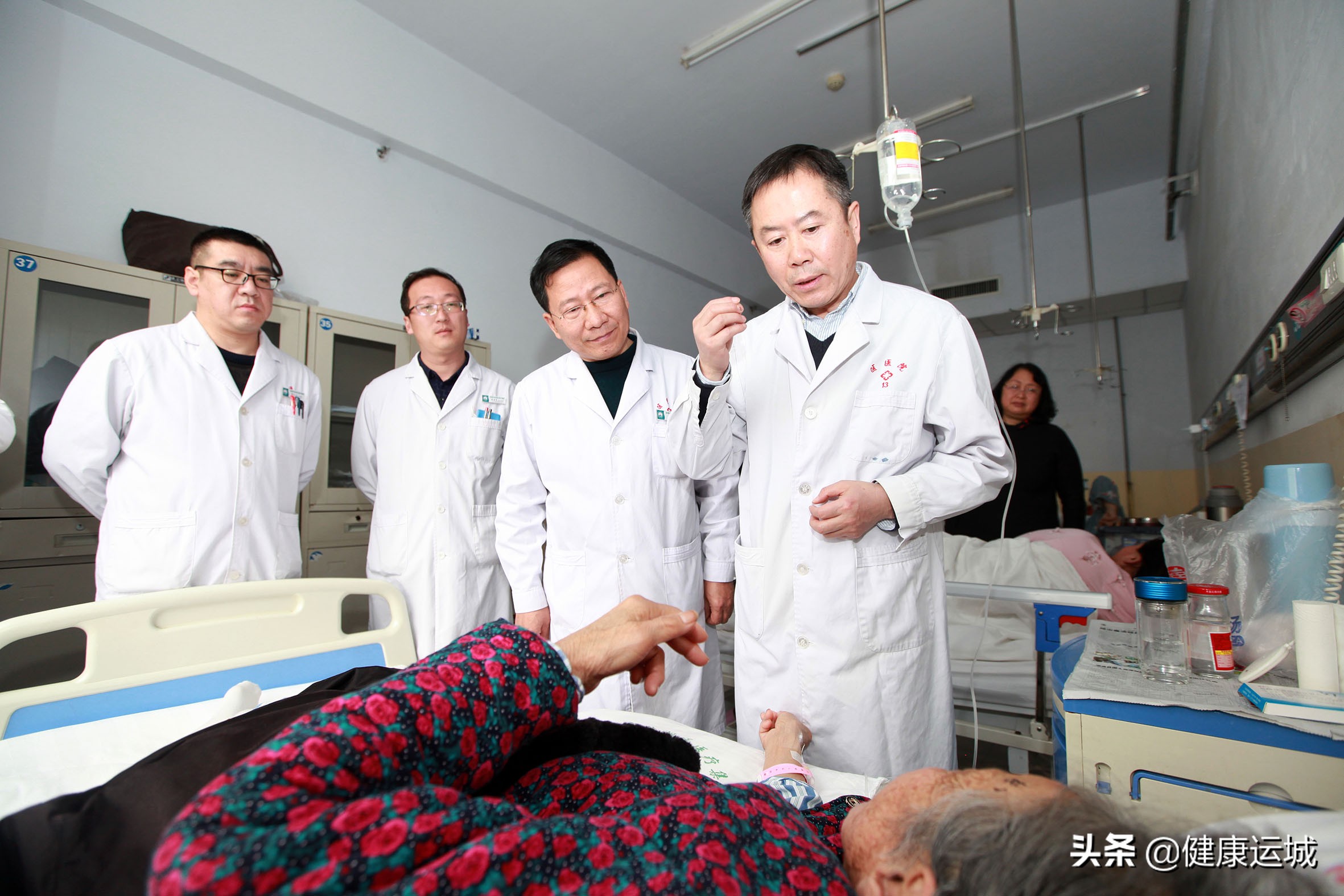 看盐湖区人民医院神经外科主任王京宽，如何降服“天下第一痛”